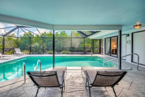 8305 Estero Boulevard - Large Florida beach home with screened-in lanai area and pool!, Fort Myers Beach